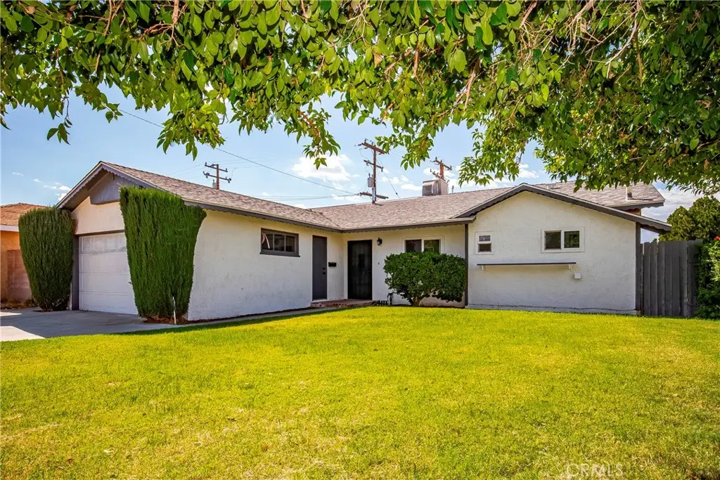 45581 Sancroft Avenue, Lancaster, CA 93535 - #1