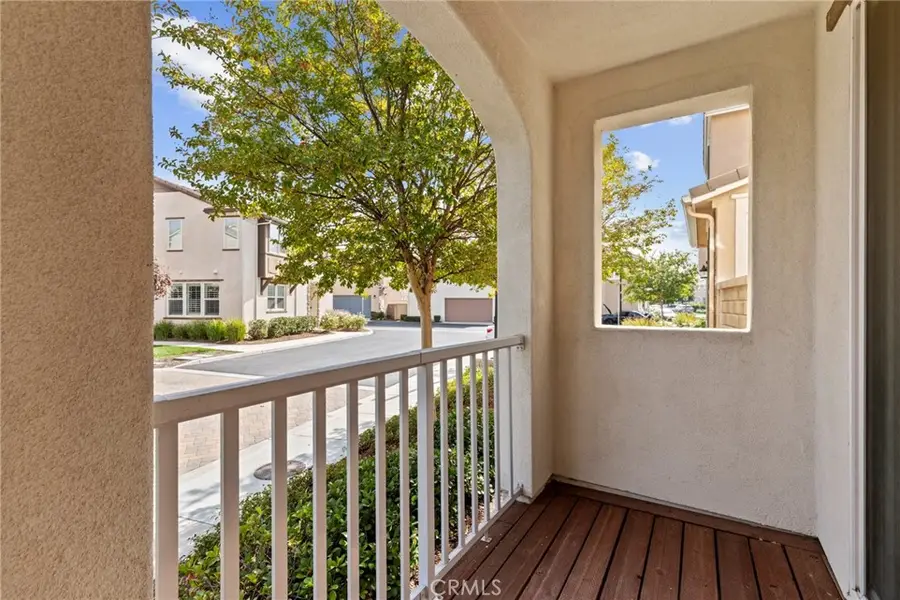 24359 Verdugo, Valencia, CA 91354 - Image #3