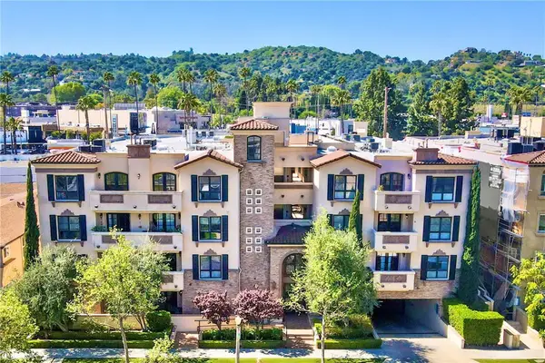 12026 Hoffman Street #302, Studio City, CA 91604