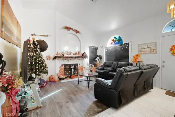 42918 Fanchon, Lancaster, CA 93536