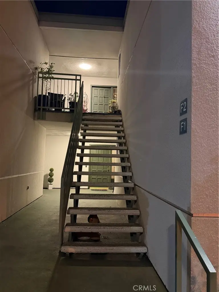 5301 Balboa Boulevard #F2, Encino, CA 91316 - #3