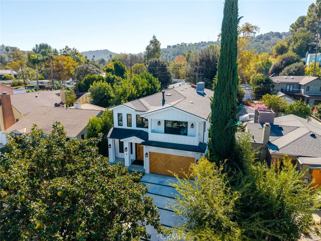 12152 Hillslope Street, Studio City, CA 91604 - Image #1