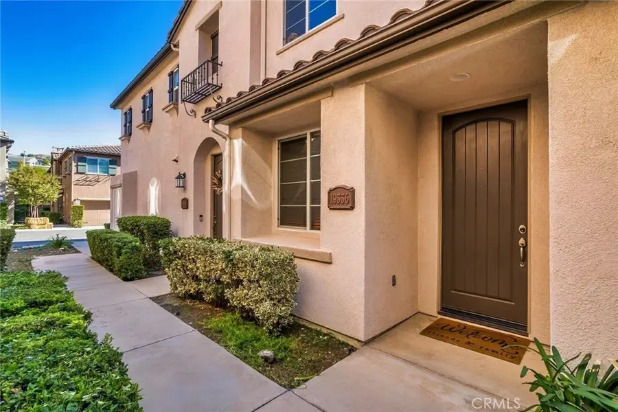 19336 Opal Lane, Saugus, CA 91350 - Image #3