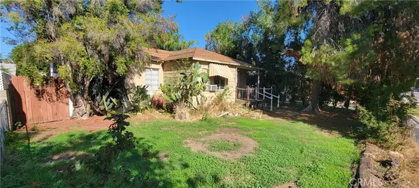 17917 Burbank, Encino, CA 91316