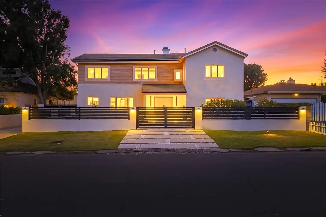 5439 Gentry Avenue, Valley Village, CA 91607 - Image #1