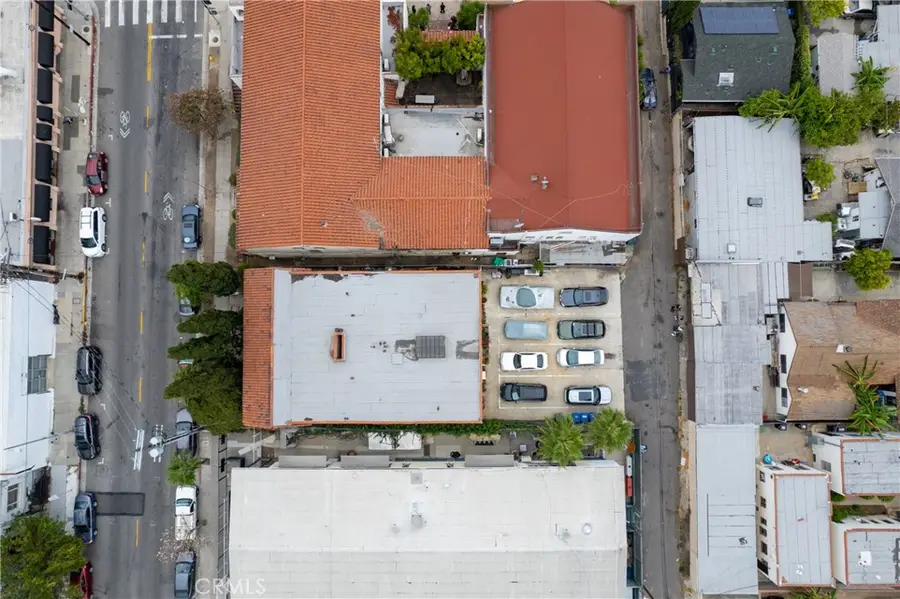 1309 N Edgemont, Los Angeles, CA 90027 - Image #2