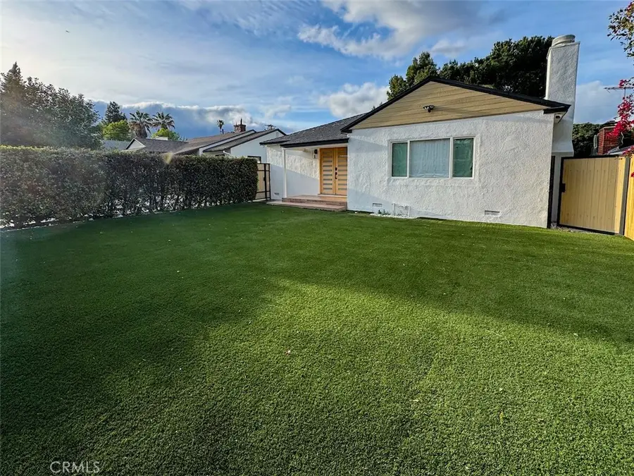 22539 Dolorosa Street, Woodland Hills, CA 91367 - Image #2