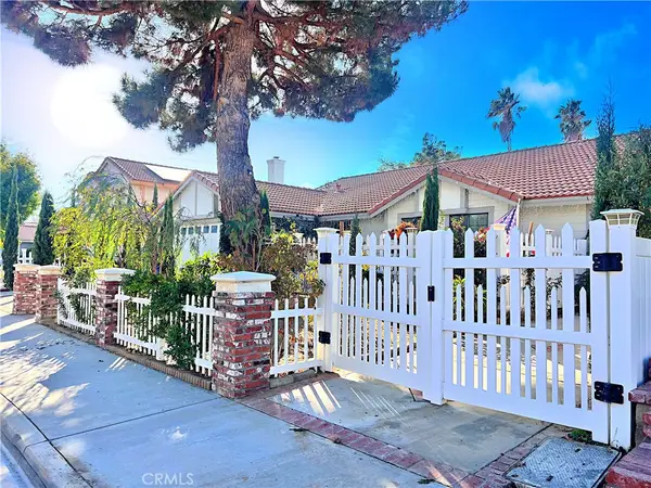 4544 Sungate Drive N, Palmdale, CA 93551