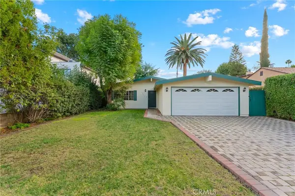 22616 Dolorosa Street, Woodland Hills, CA 91367