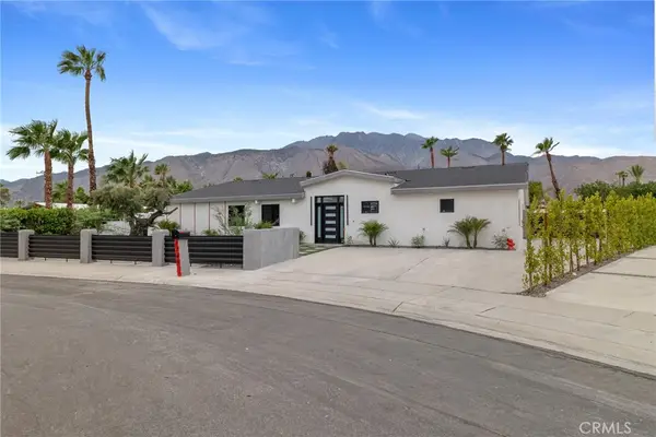 2745 N Kitty Hawk Drive, Palm Springs, CA 92262