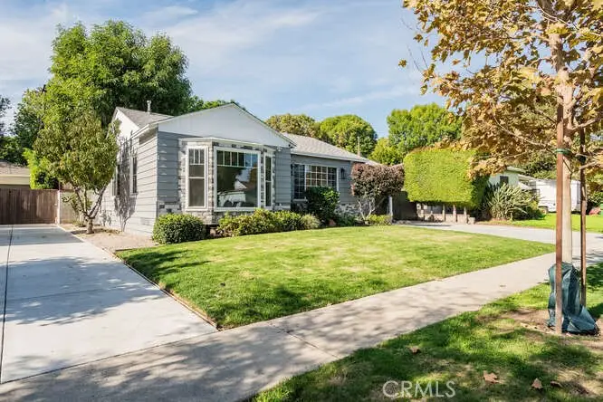 6551 De Celis, Lake Balboa, CA 91406 - Image #3