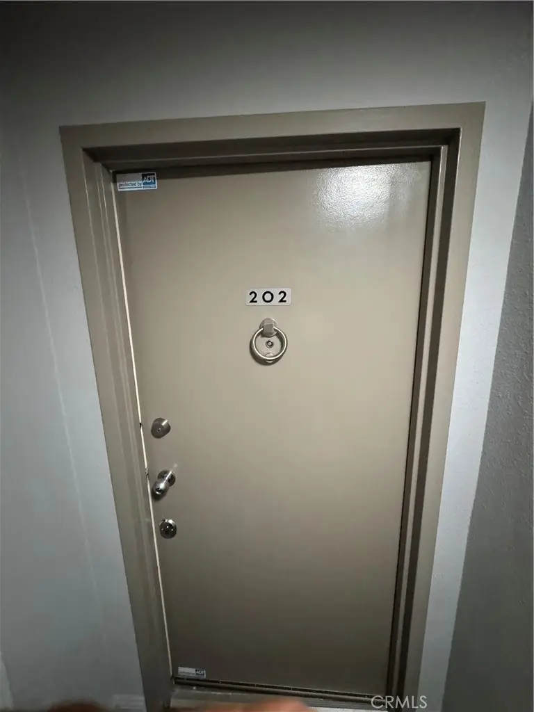 8535 W West Knoll #202, Los Angeles, CA 90069 - #3