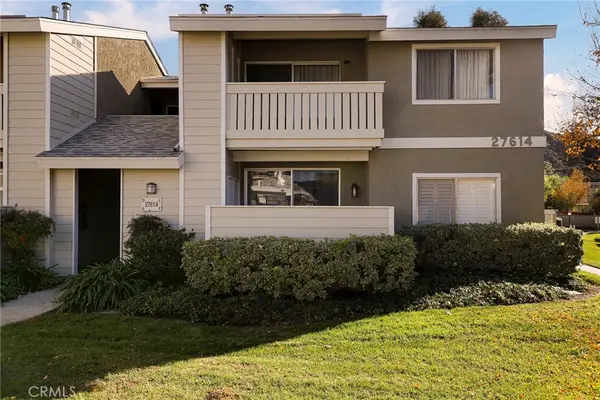 27614 Susan Beth Way #F, Saugus, CA 91350