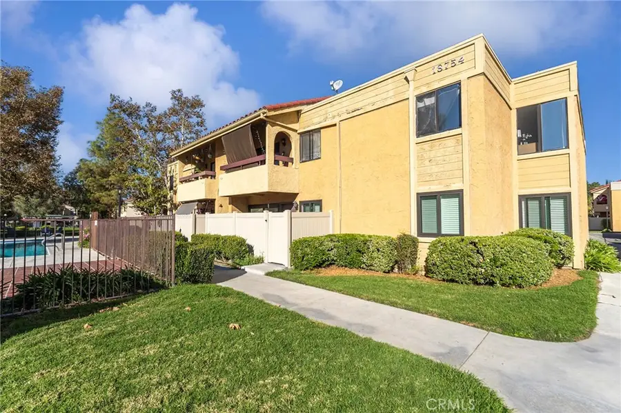18754 Mandan #1302, Canyon Country, CA 91351 - #2