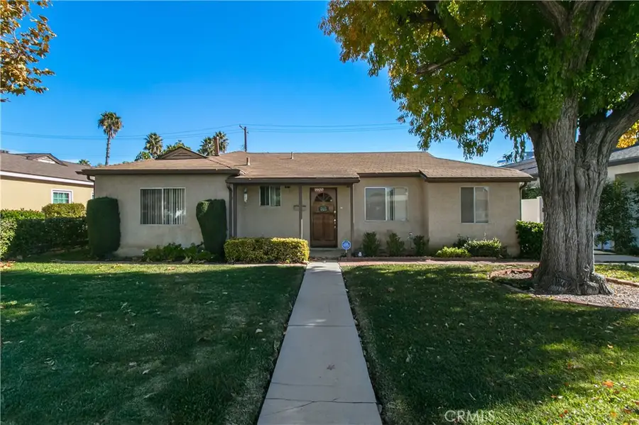 6900 Aura Avenue, Reseda, CA 91335 - Image #2