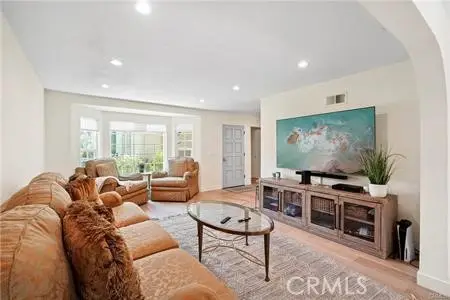 19849 Crystal Ridge Lane, Porter Ranch, CA 91326 - Image #3