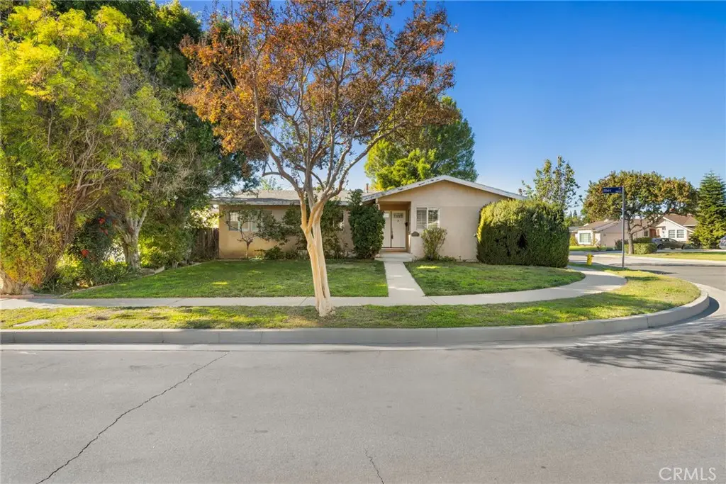 9813 Rhea, Northridge, CA 91324 - Image #1