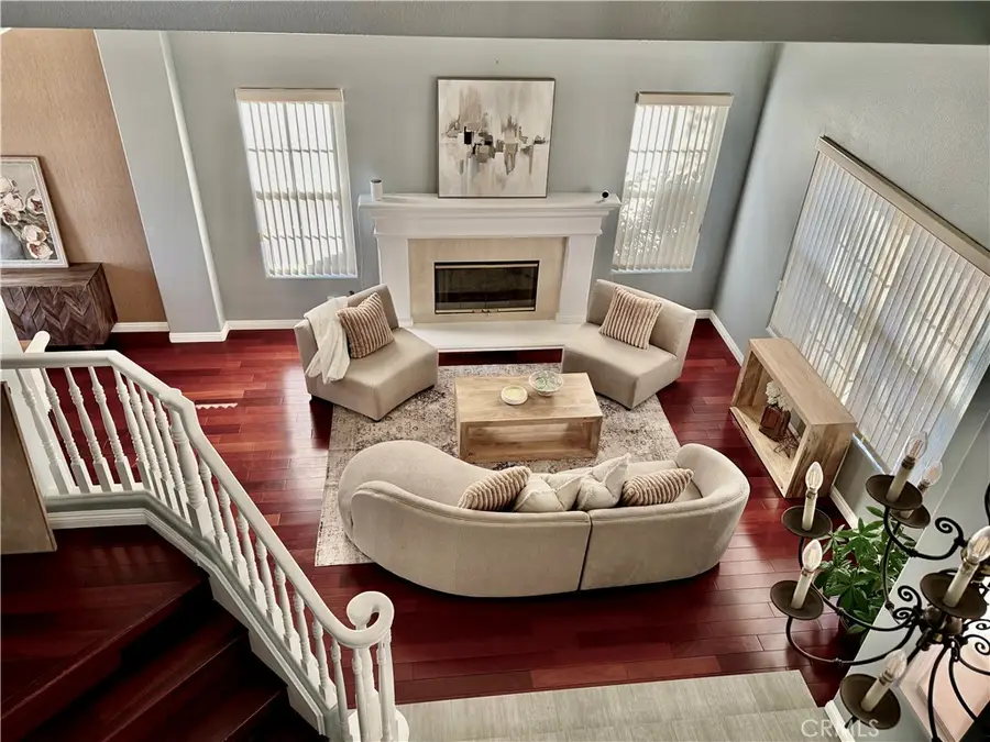 5928 Vista De La Luz, Woodland Hills, CA 91367 - Image #2