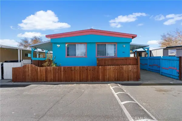 3300 W 15th Street W #360, Rosamond, CA 93560