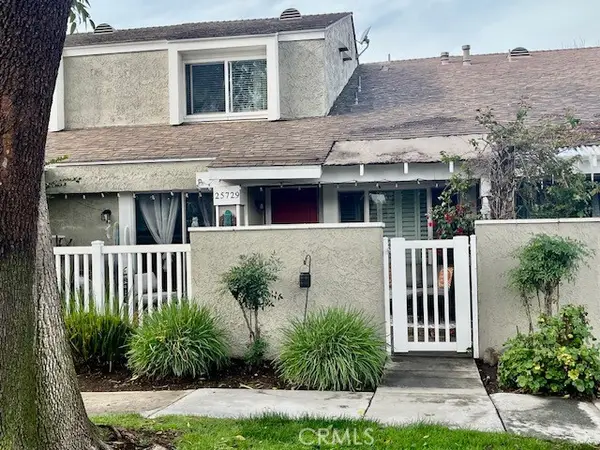 25729 Tournament, Valencia, CA 91355