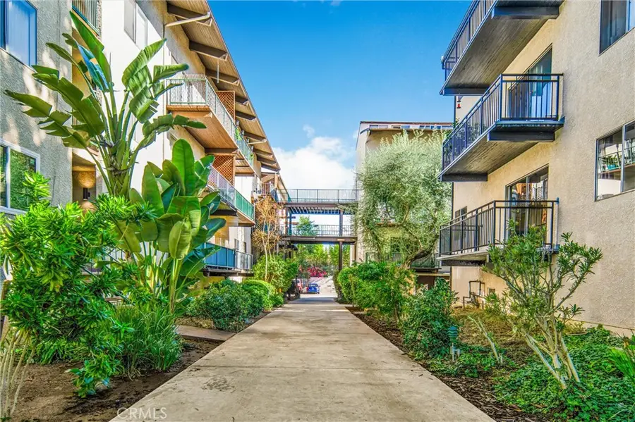 5460 White Oak #F303, Encino, CA 91316 - #2