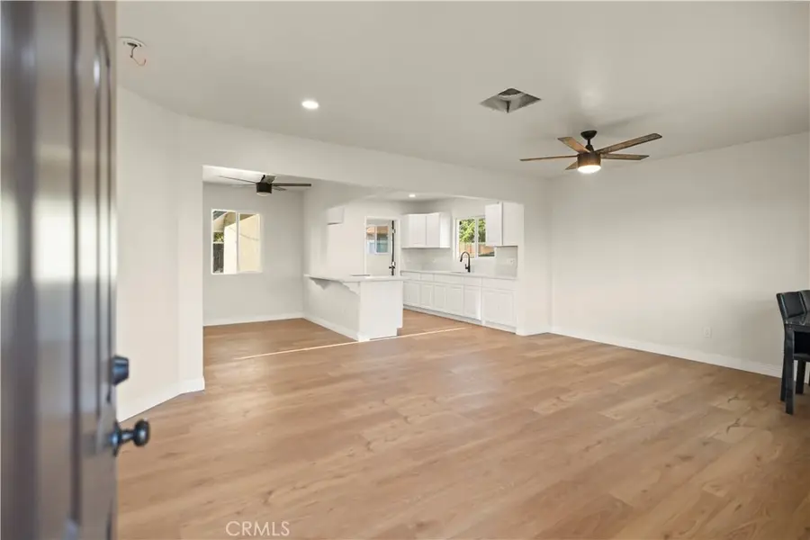 1218 Water Street, Bakersfield, CA 93305 - #2