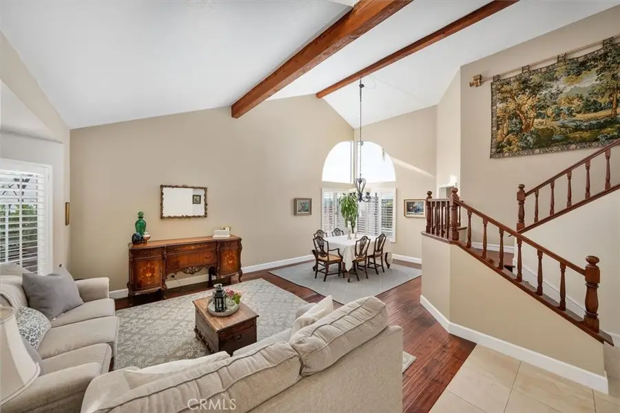 22507 Poplar Street, Saugus, CA 91390 - Image #3