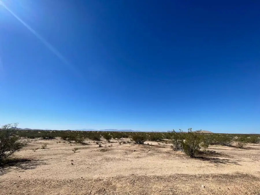 3194 Lot 515, East Kern, CA 93505 - #3