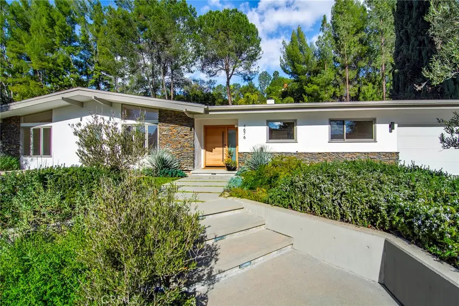4676 Arriba Drive, Tarzana, CA 91356 - #3