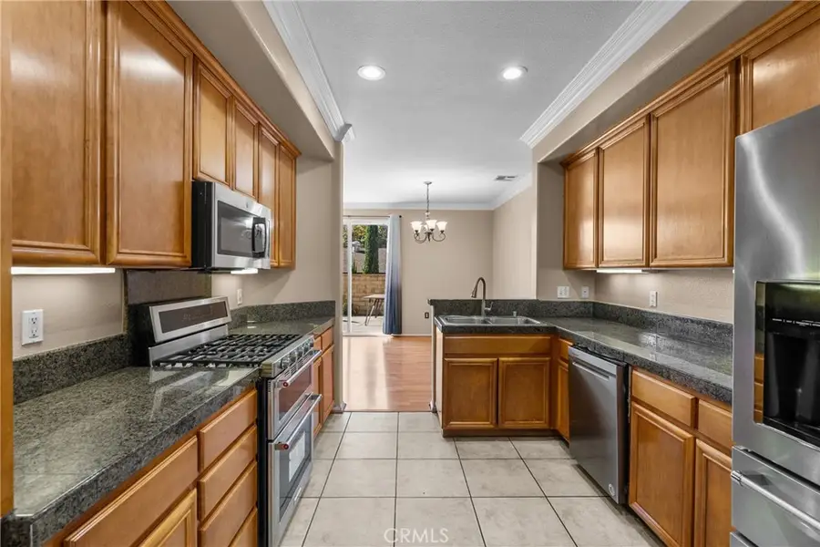 9447 Hendrix, North Hills, CA 91343 - #2