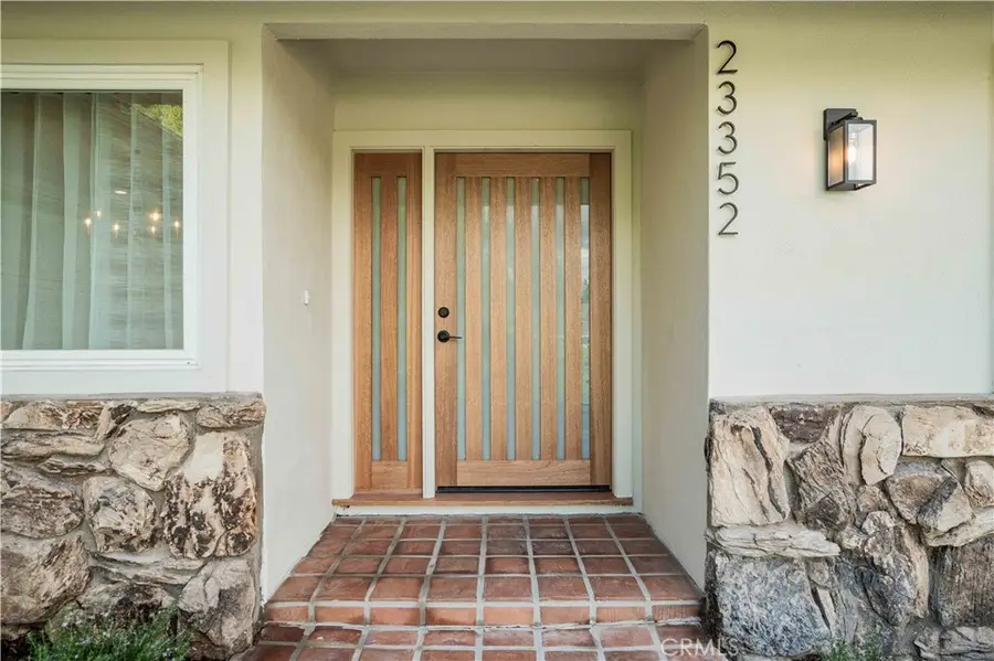 23352 Burton, West Hills, CA 91304 - Image #2