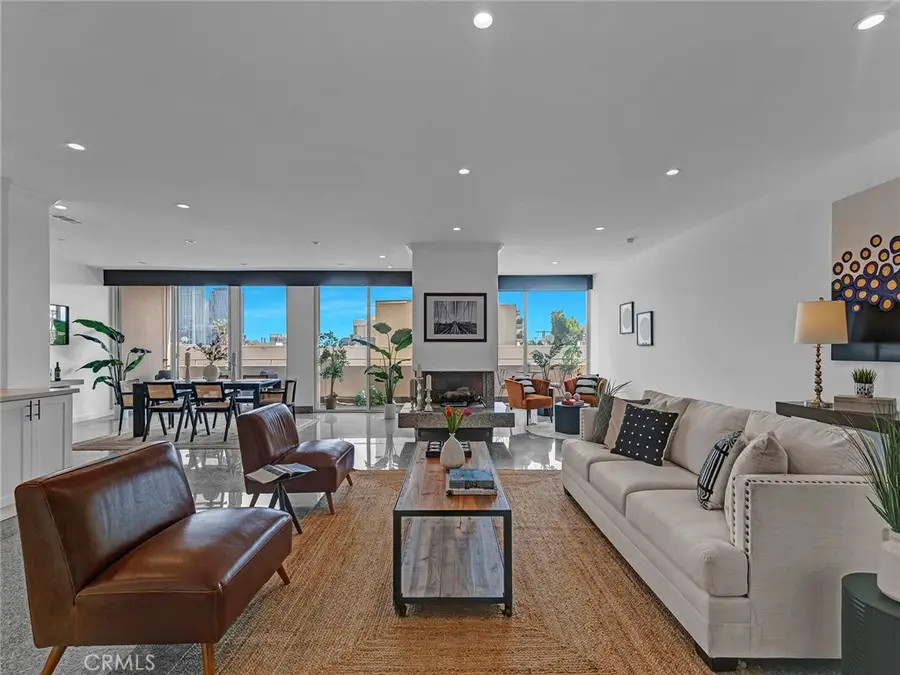 1333 S Beverly Glen Boulevard #402, Los Angeles, CA 90024 - #3