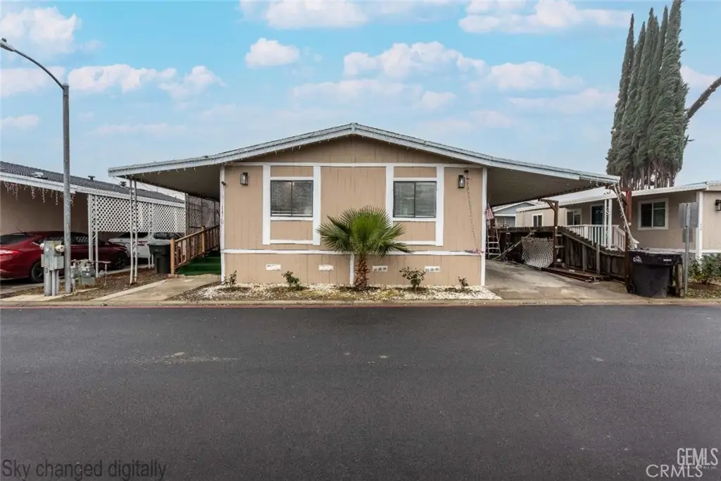 975 N H #41, Tulare, CA 93274 - #1