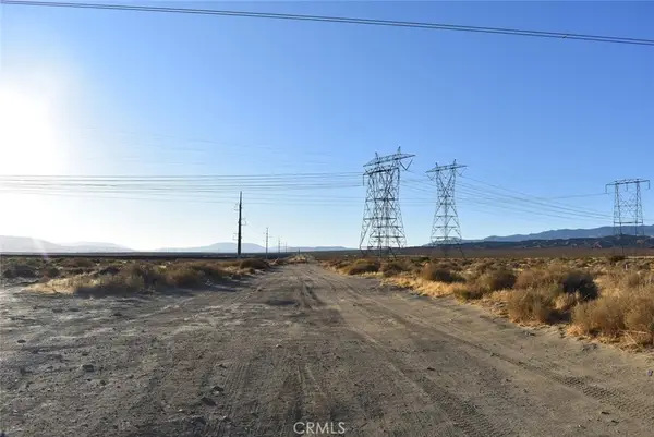 19300 Astoria Avenue, Rosamond, CA 93560