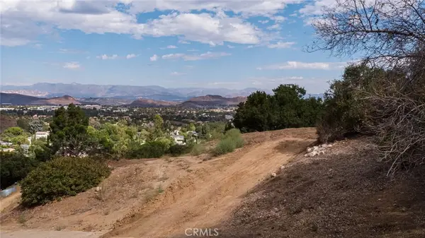 2 Dolin Lane, Newbury Park, CA 91320