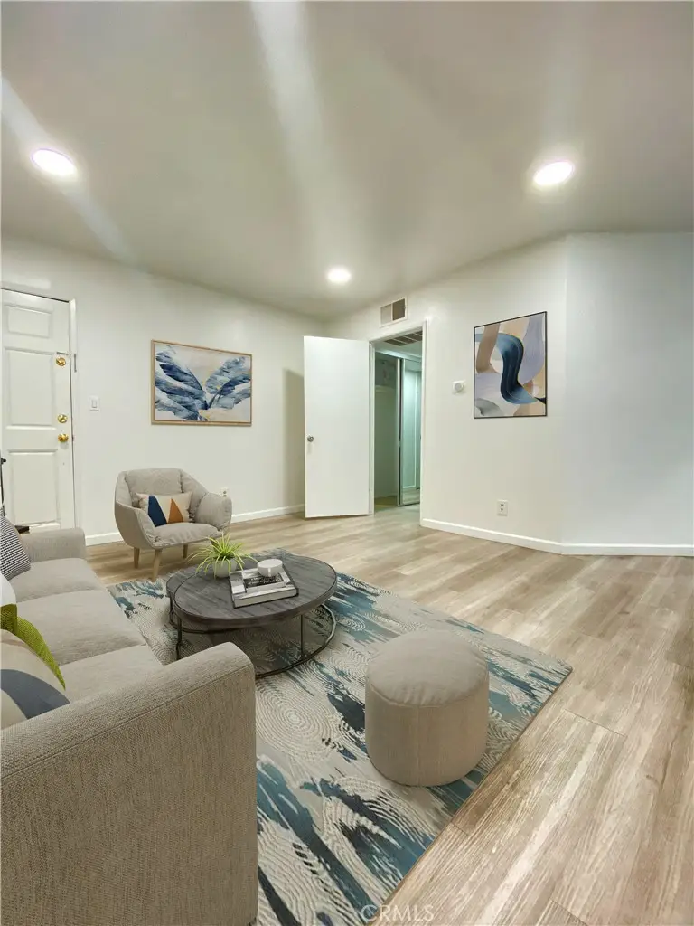 18645 Hatteras Street #278, Tarzana, CA 91356 - #3