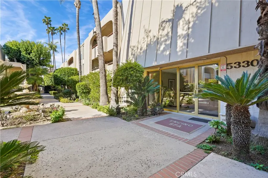 5330 Lindley, Encino, CA 91316 - Image #2