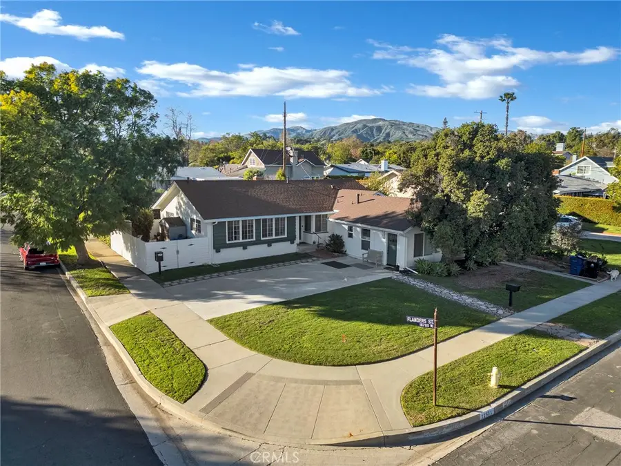 11529 De Celis, Granada Hills, CA 91344 - Image #3