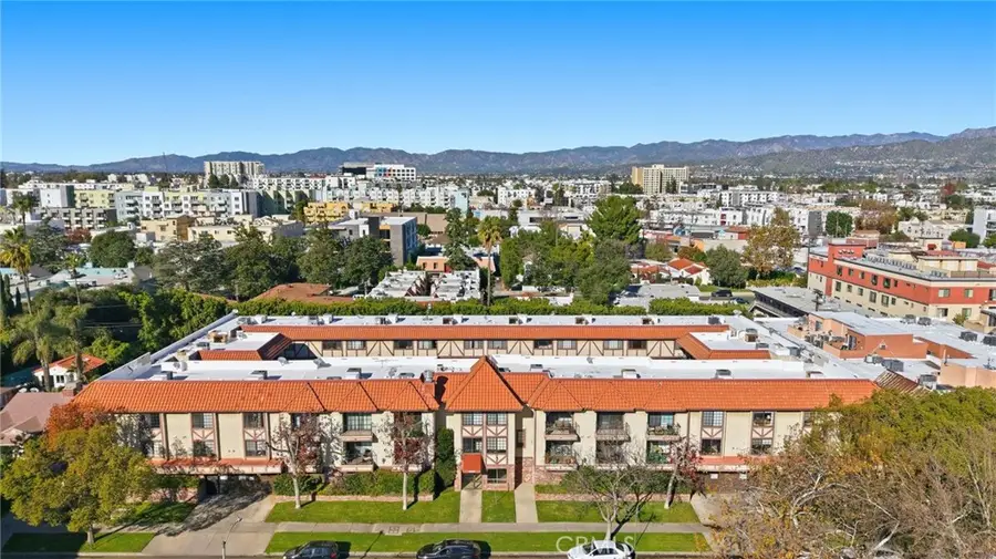 11127 La Maida #9, North Hollywood, CA 91601 - Image #2