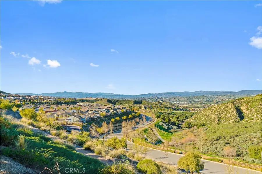 18619 Cedar Crest Drive, Canyon Country, CA 91387 - #3