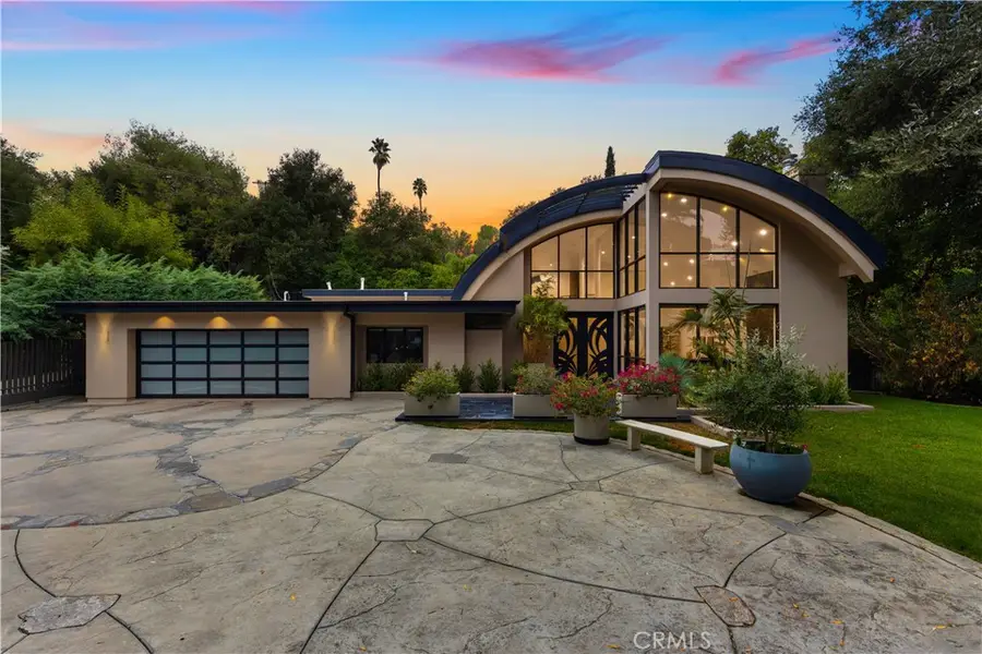 4415 Vanalden Avenue, Tarzana, CA 91356 - Image #3