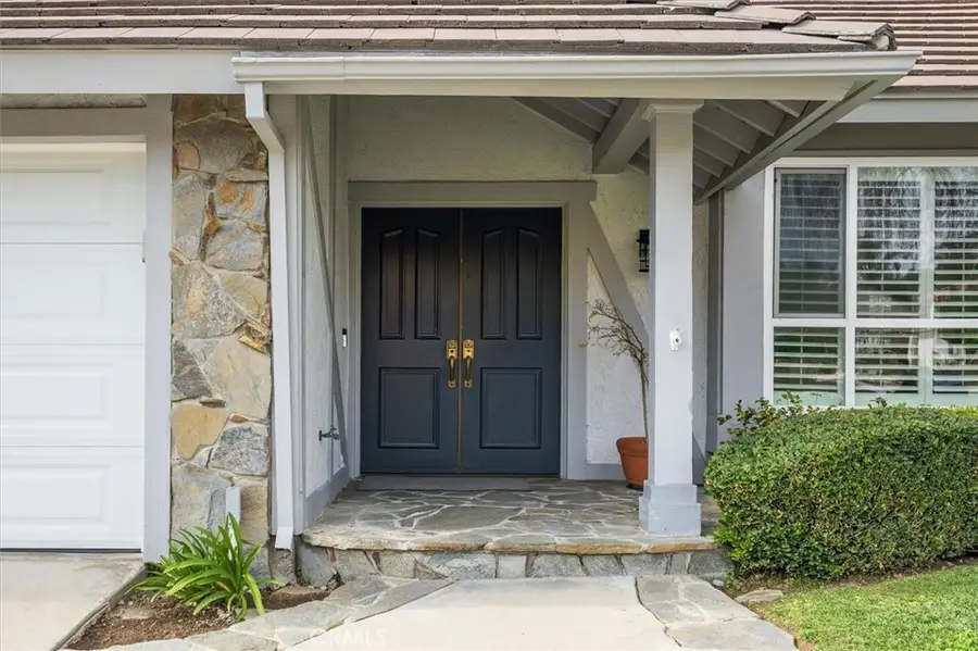 28125 Vernal, Saugus, CA 91350 - Image #3