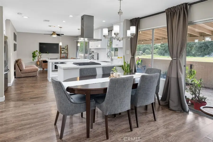 26283 Rainbow Glen, Newhall, CA 91321 - Image #3