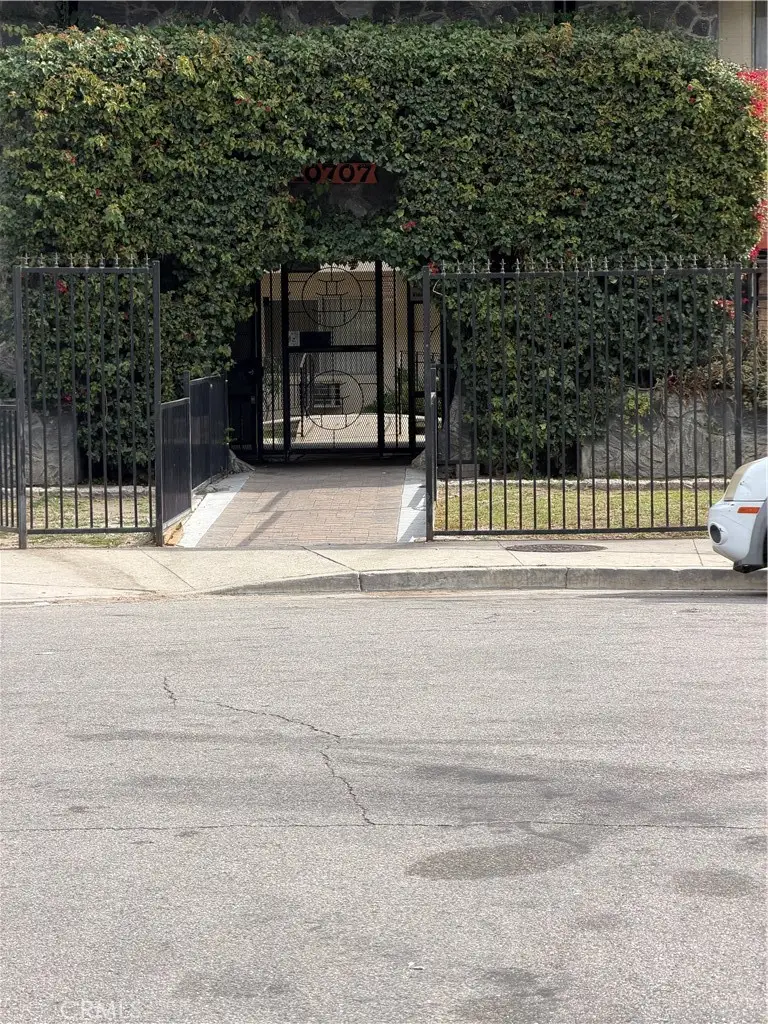 10707 New Haven #37, Sun Valley, CA 91352 - Image #1