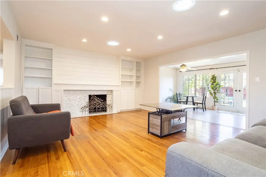 8534 Bothwell Road, Northridge, CA 91324 - #2