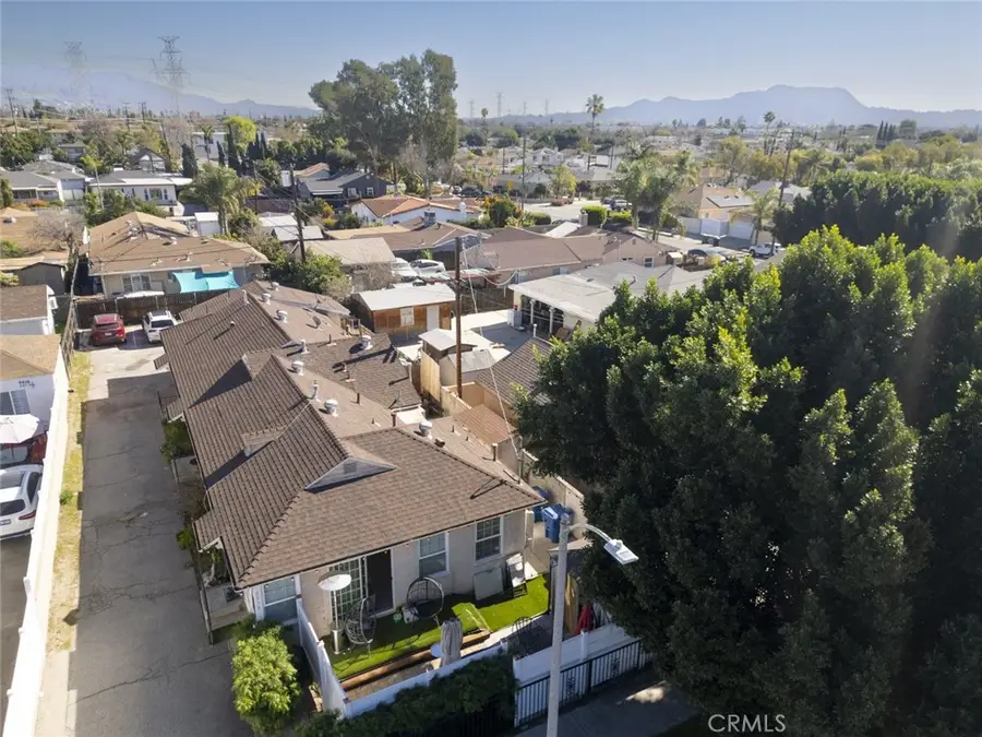 6614 Camellia Avenue, North Hollywood, CA 91606 - #2