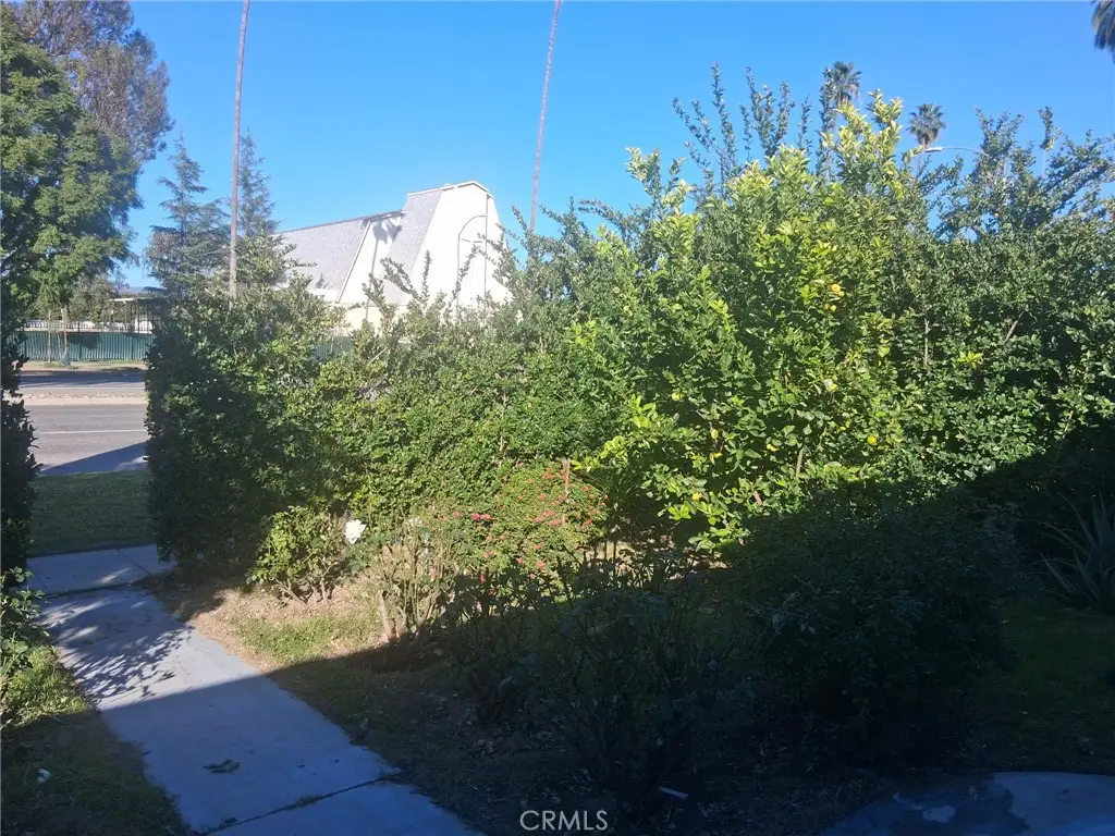 20550 Sherman Way, Winnetka, CA 91306 - Image #1