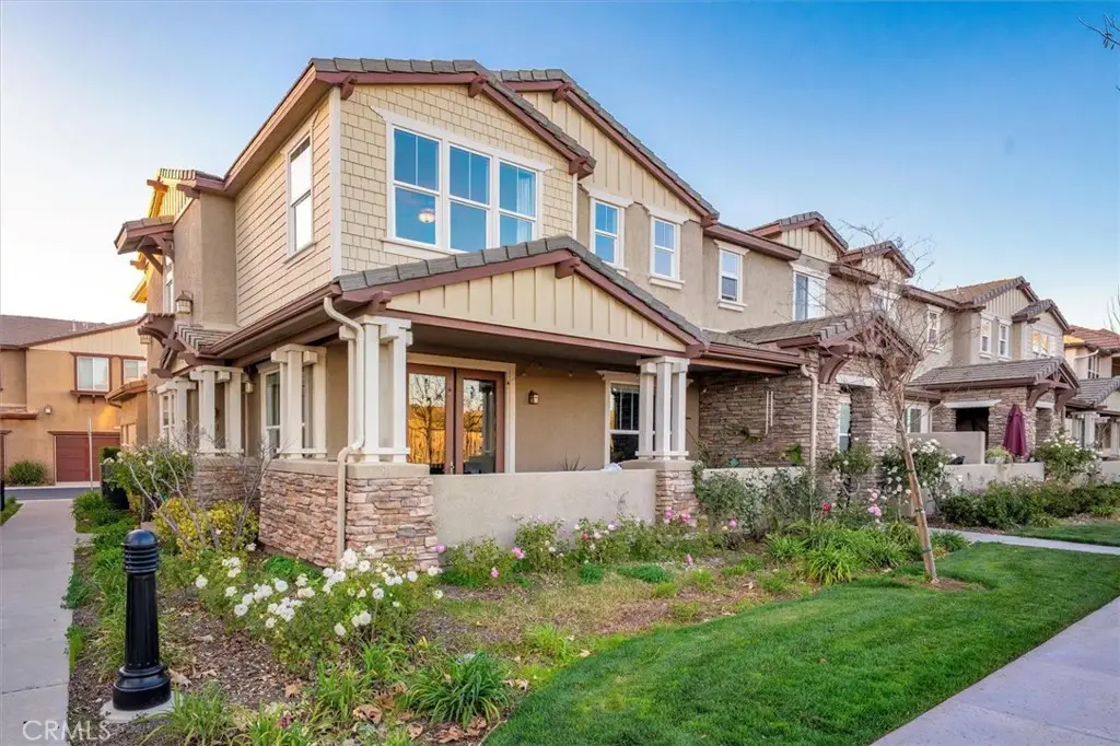 28540 Pietro Drive, Valencia, CA 91354 - #1