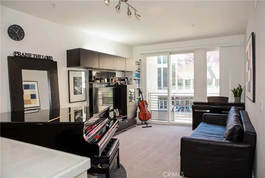 250 N First Street #415, Burbank, CA 91502 - Image #2