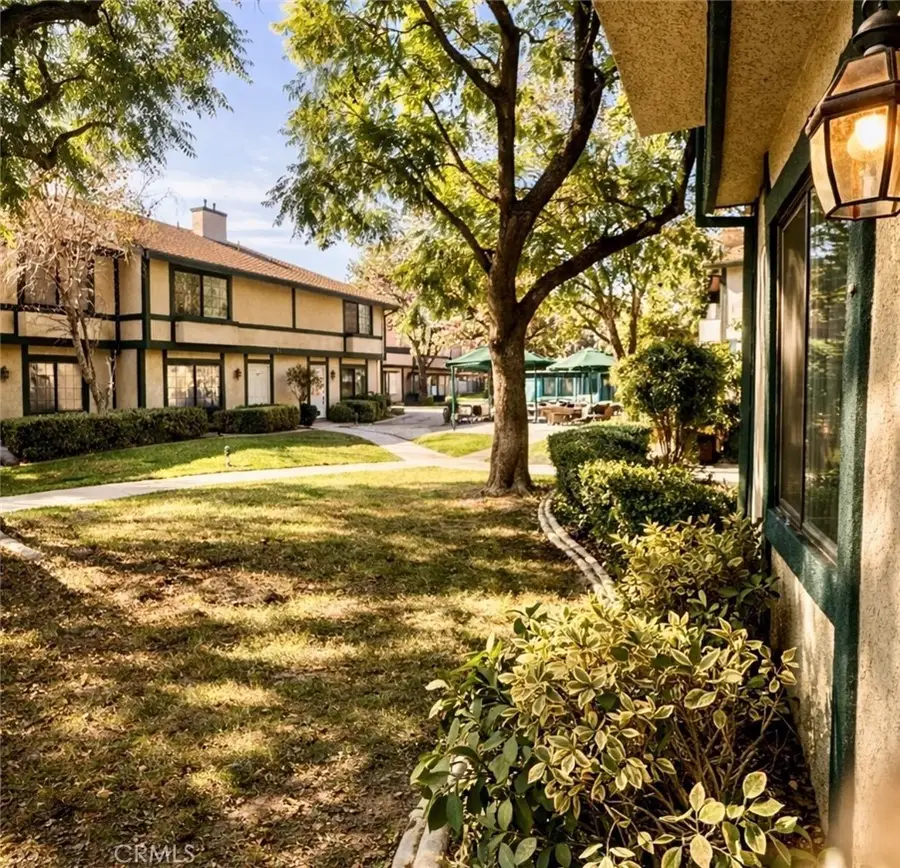 15230 Roxford Street #38, Sylmar, CA 91342 - Image #3